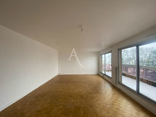  Appartement � louer 4 pi�ces 85 m�