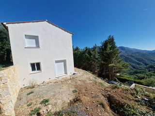  Maison 4 pi�ces 100 m� La roquette sur var