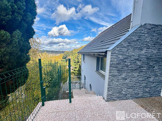  Maison � vendre 7 pi�ces 180 m�