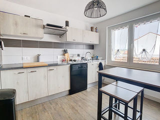  Immeuble � vendre 8 pi�ces 179 m�