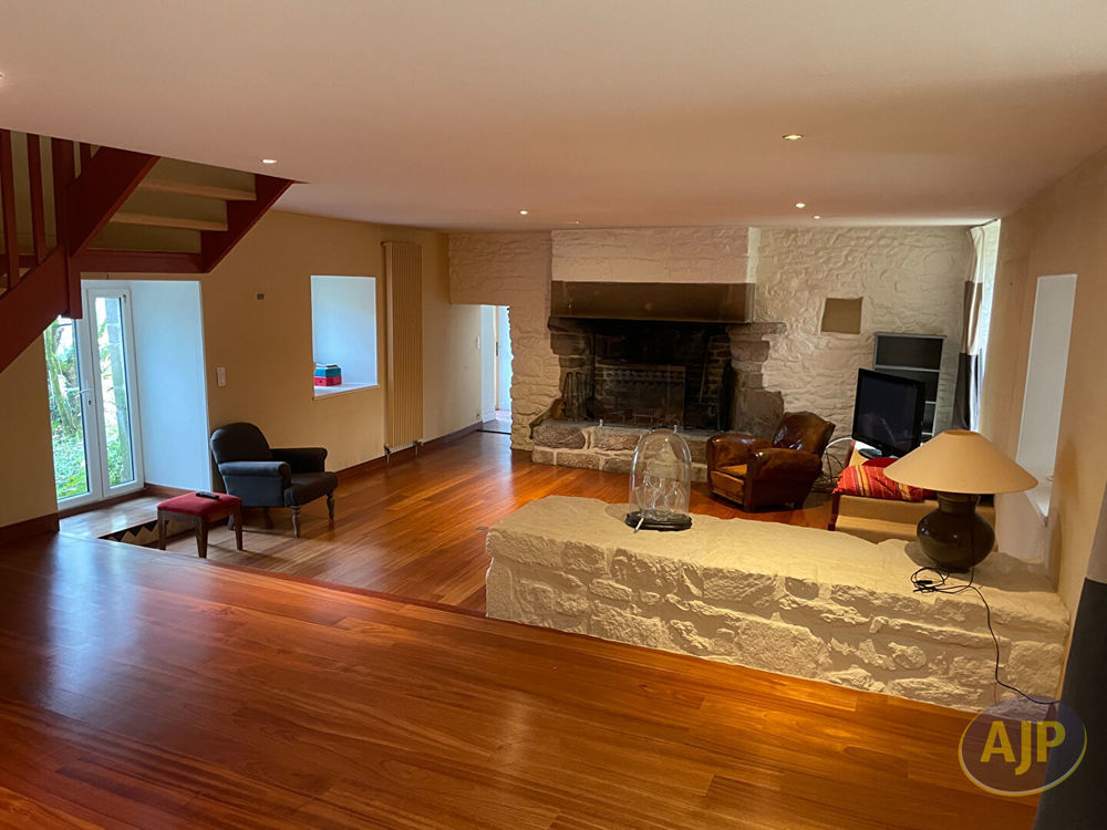 � vendre  Maison Saint-Av� (56890)