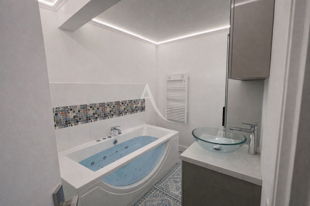 � vendre  Appartement Cannes (06400)