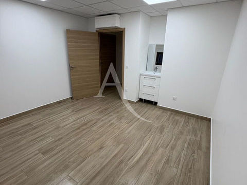 Bureaux Trilport 1 pi&egrave;ce(s) 15 m2 600 77470 Trilport