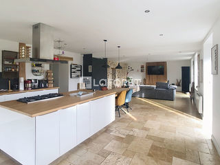  Maison � vendre 5 pi�ces 218 m�