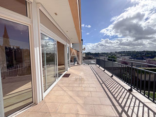  Appartement � vendre 5 pi�ces 180 m�