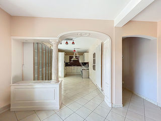  Maison � vendre 8 pi�ces 232 m�