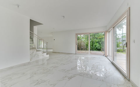  Maison � vendre 6 pi�ces 235 m�