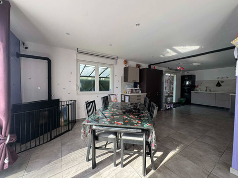   MAISON INDIVIDUELLE AU CALME Maison - 5 pi�ce(s) - 99 m�