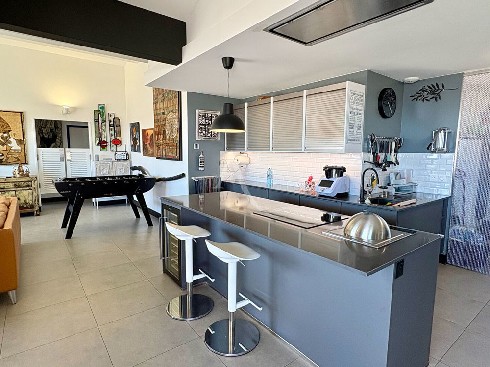 � vendre  Appartement S�te (34200)