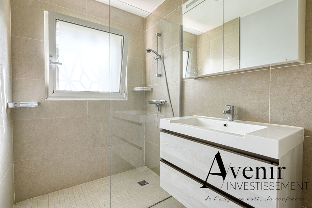 � vendre  Maison Collonges-au-Mont-d'Or (69660)