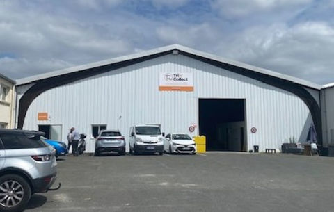 Local d'activit&eacute; Loire Authion de 1370 m2, locataire en place 694000 49800 Andard