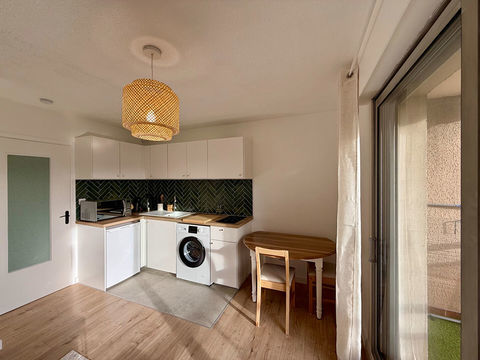   Charmant studio meubl� au centre ville de Gap Appartement - 1 pi�ce(s) - 20 m�