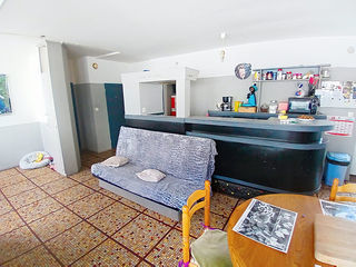  Immeuble � vendre 11 pi�ces 145 m�