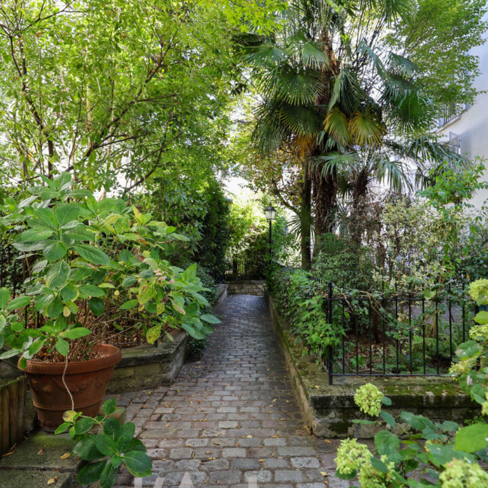 � vendre  Appartement Paris 18