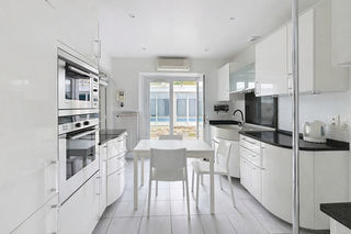  Maison � vendre 6 pi�ces 208 m�