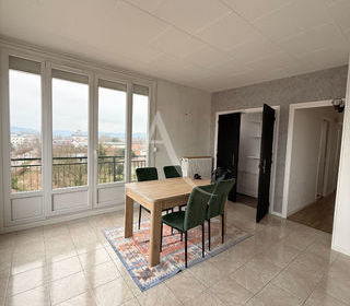  Appartement � louer 3 pi�ces 90 m�