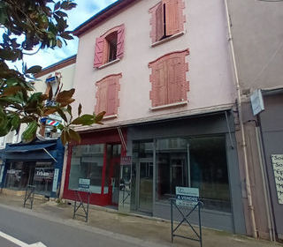  Immeuble � vendre 8 pi�ces 230 m�