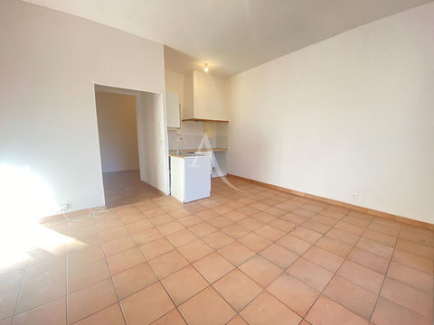   LEZIGNAN-CORBIERES - Appartement T2 � louer proche de toutes commodit�s Appartement - 2 pi�ce(s) - 52 m�
