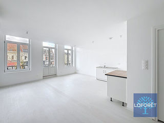  Appartement � louer 4 pi�ces 99 m�