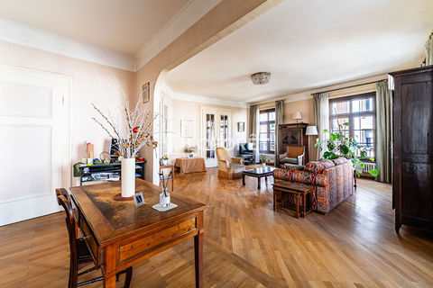   STRASBOURG QUARTIER DE LA BOURSE - Appartement 6 pi�ces de 149.57m2 avec balcon et cave Appartement - 6 pi�ce(s) - 150 m�