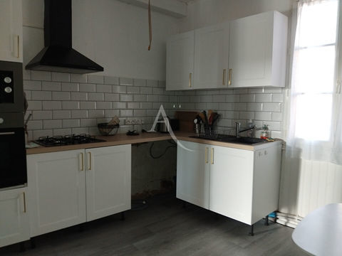   NUEIL SUR LAYON Appartement T4 meubl� Appartement - 4 pi�ce(s) - 122 m�