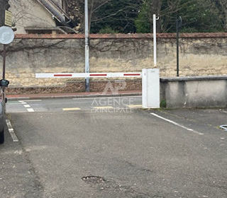  Parking / Garage � louer 1 pi�ce 