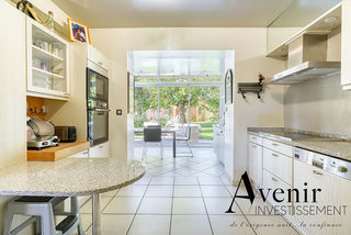  Maison � vendre 5 pi�ces 230 m�