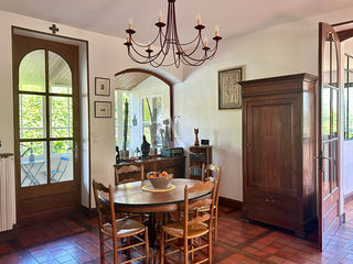  Maison � vendre 9 pi�ces 312 m�