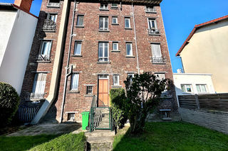  Immeuble � vendre 15 + pi�ces 334 m�