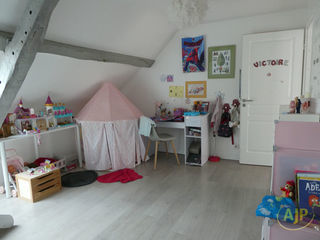  Maison � vendre 12 pi�ces 220 m�