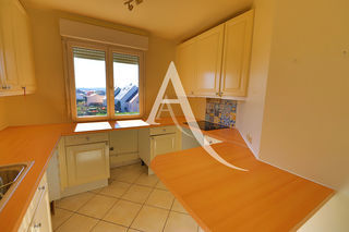  Appartement � louer 4 pi�ces 82 m�