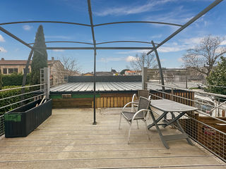  Immeuble � vendre 230 m�