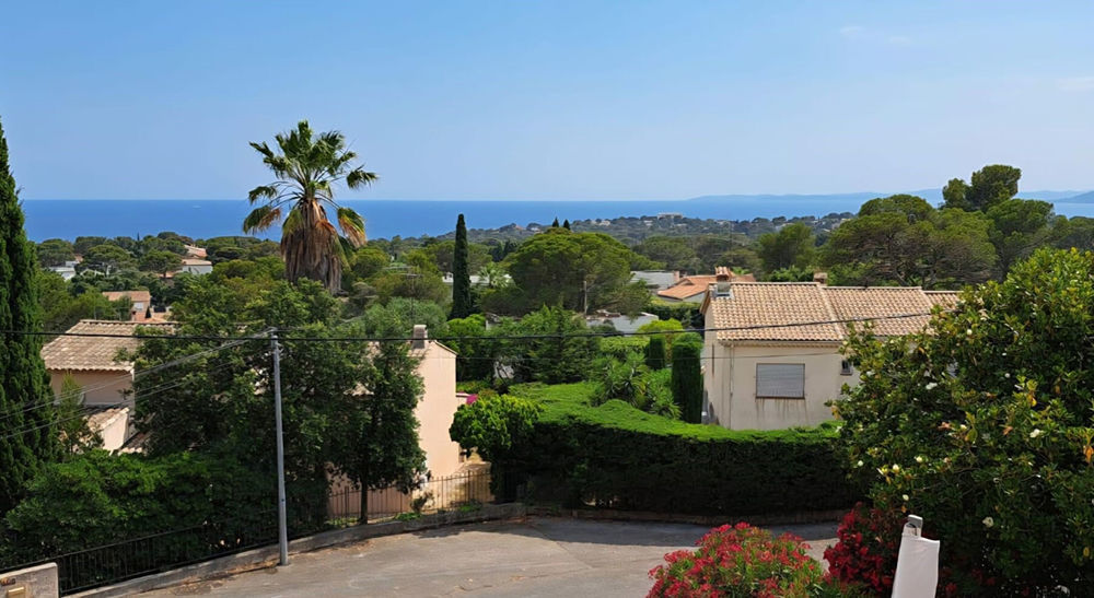 � vendre  Maison Saint-Rapha�l (83700)