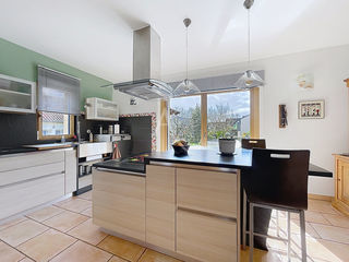  Maison � vendre 9 pi�ces 251 m�