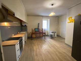  Appartement � louer 3 pi�ces 84 m�