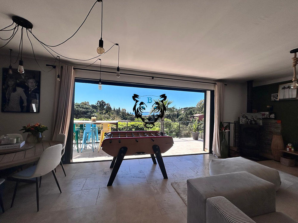 � vendre  Maison Les Issambres (83380)