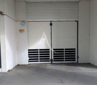 Parking / Garage � vendre 12 m�
