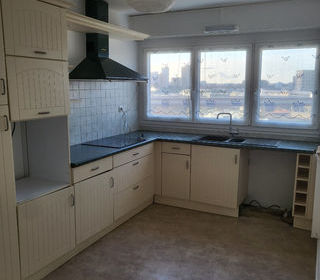  Appartement � louer 4 pi�ces 85 m�