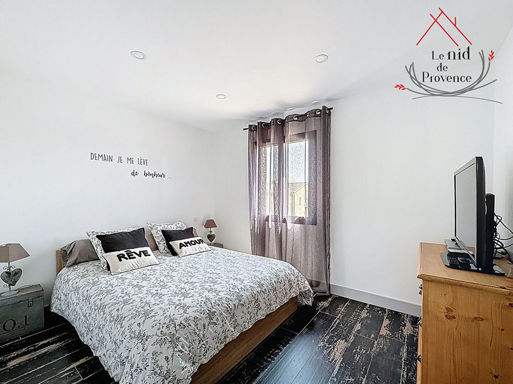 � vendre  Maison B�darrides (84370)