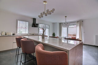  Appartement � vendre 4 pi�ces 90 m�