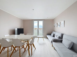  Appartement � vendre 5 pi�ces 77 m�