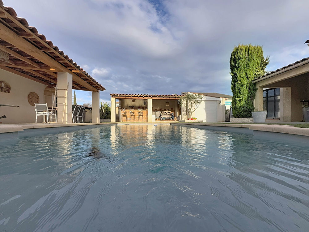 � vendre  Maison Aubagne (13400)