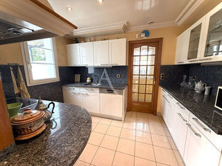  Maison � vendre 10 pi�ces 139 m�