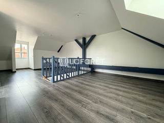  Appartement � louer 4 pi�ces 105 m�