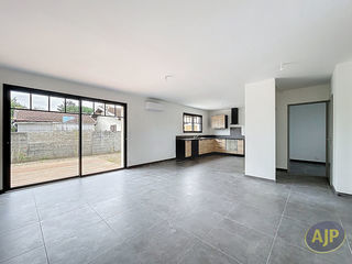  Maison � vendre 5 pi�ces 114 m�