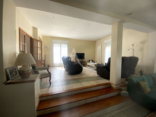  Maison � vendre 8 pi�ces 214 m�