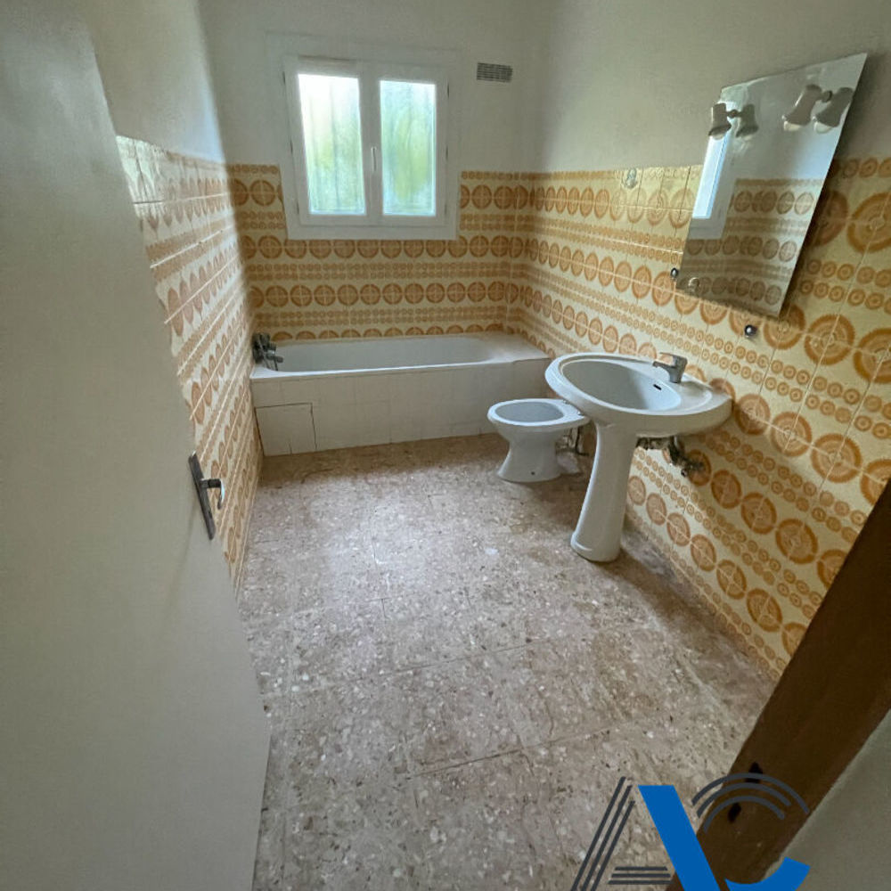 � vendre  Maison Carqueiranne (83320)