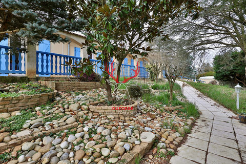   Maison 8 pi�ces 210 m� 6 chambres Maison - 8 pi�ce(s) - 210 m�