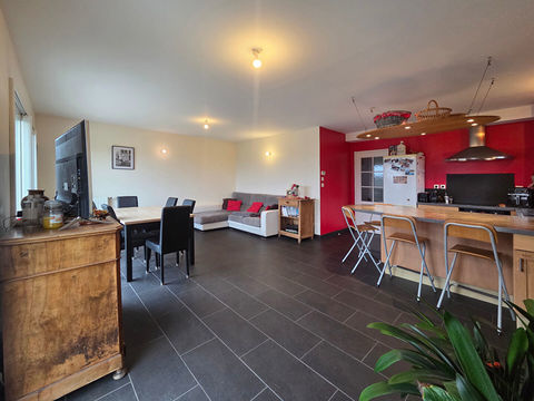   Maison T4 82 m� + garage + terrain 285 m� Maison - 4 pi�ce(s) - 82 m�