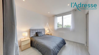  Immeuble � vendre 10 pi�ces 210 m�